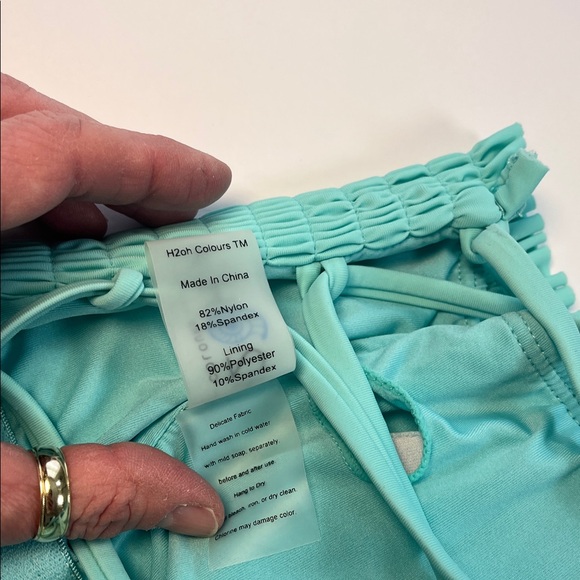 H2OH Colours Stylish Black and Teal Smocked Bikini Tops Spandex Blend Sz XL - Picture 6 of 6